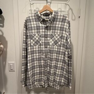 TravisMathew Cloud Plaid Flannel